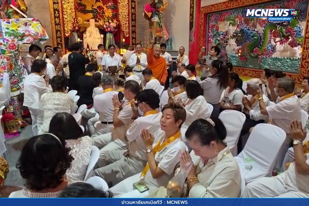 สอท.ร่วมพิธีสังวัธยายวันบรรลุธรรมองค์พระโพธิสัตว์กวนอิม ศาลเจ้าพระหยกขาว 8