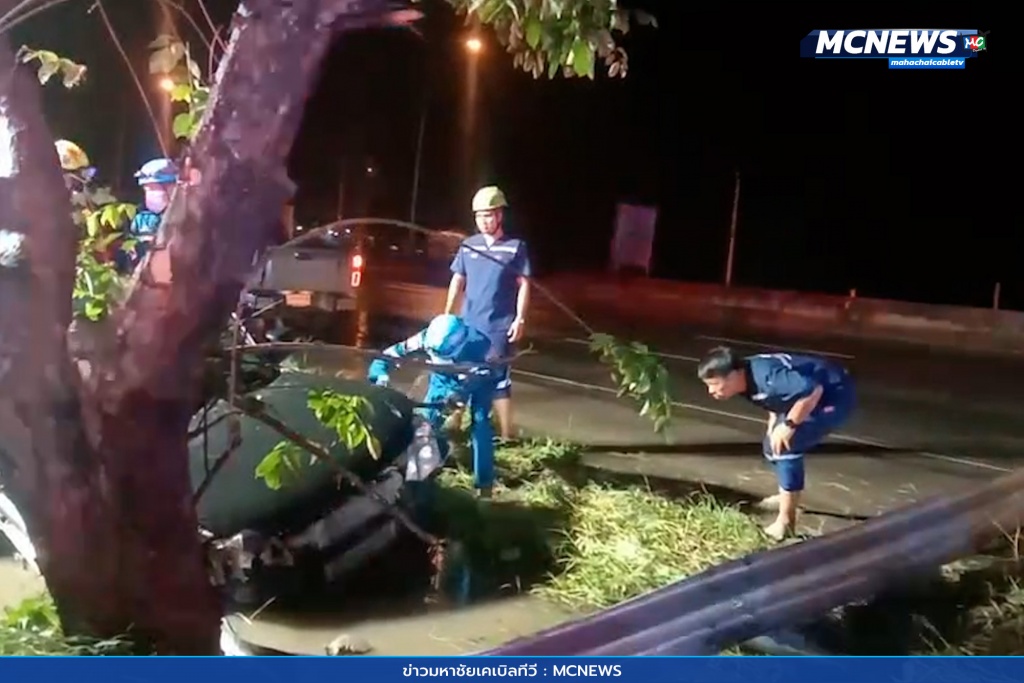 กระบะชนการ์ดเลนดับ2ศพ 9