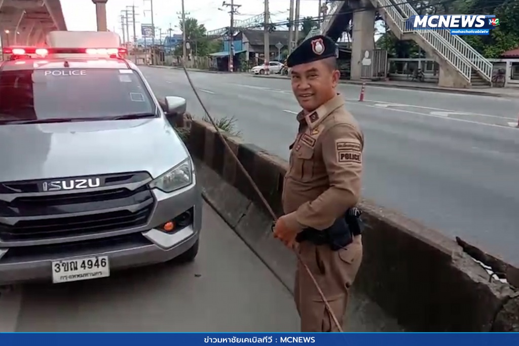 เหล็กเส้นดีดใส่รถเก๋ง 5