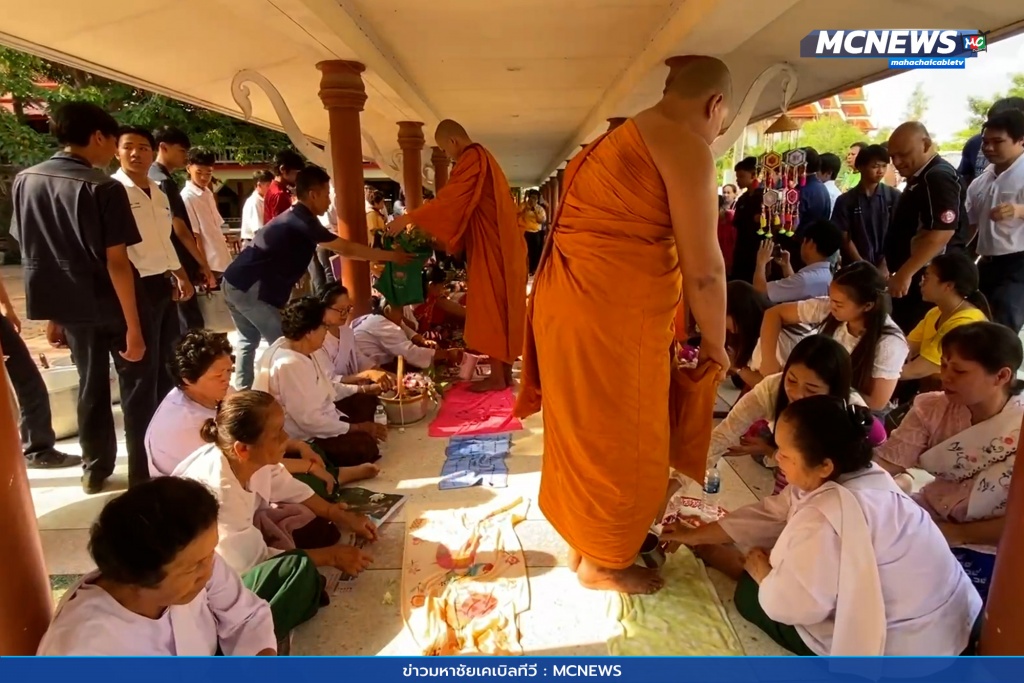 ตักบาตรดอกไม้ 6