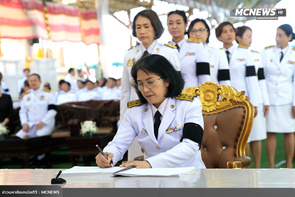สรงน้ำ14 copy