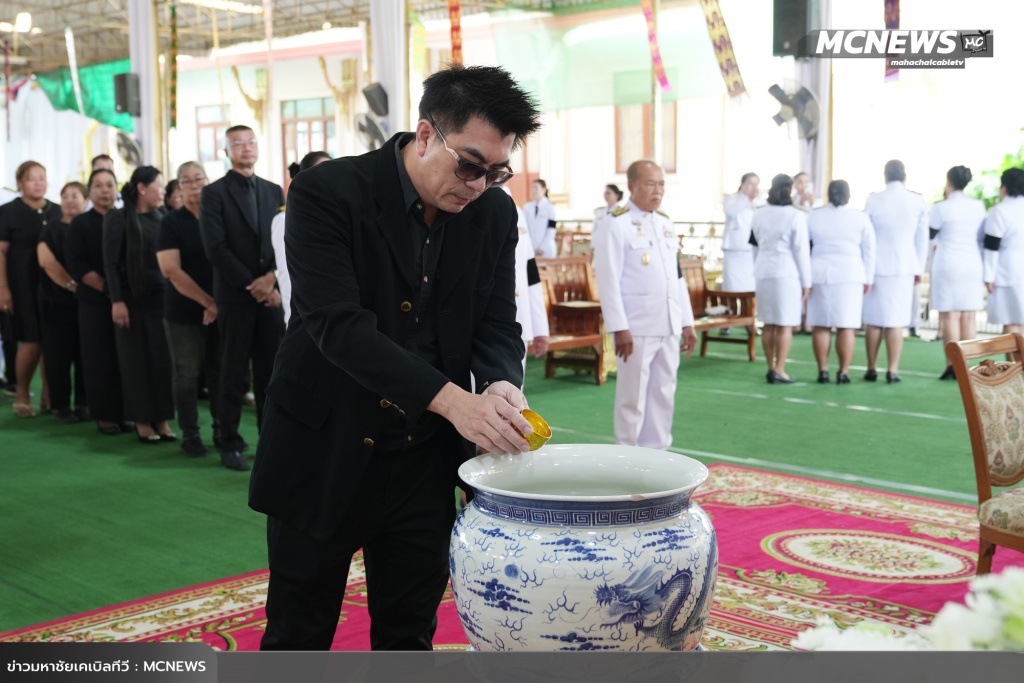 สรงน้ำ19 copy