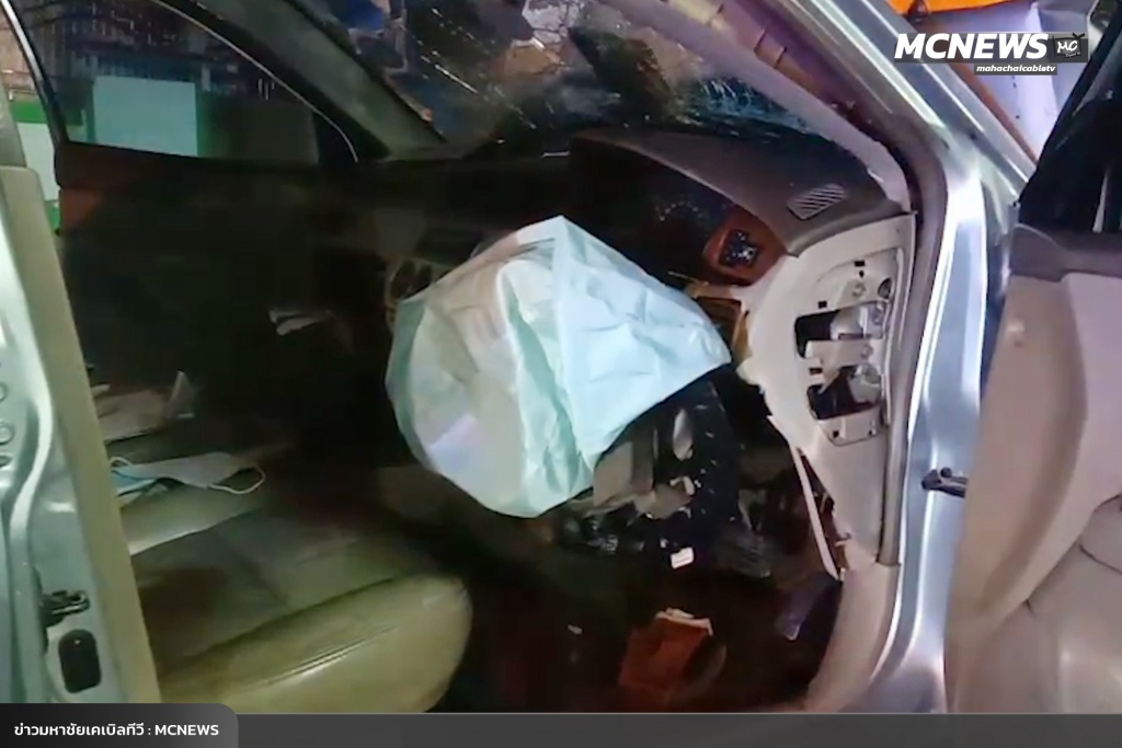 เก๋งชนบรรทุก3